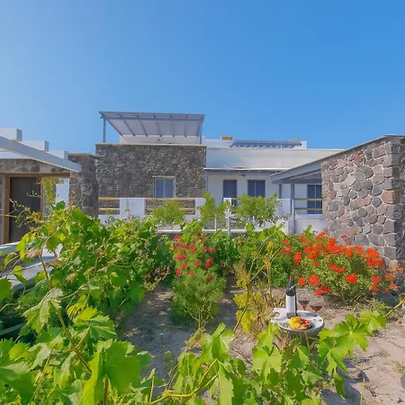 Golden Sunrise In Santorini Lägenhetshotell 3*